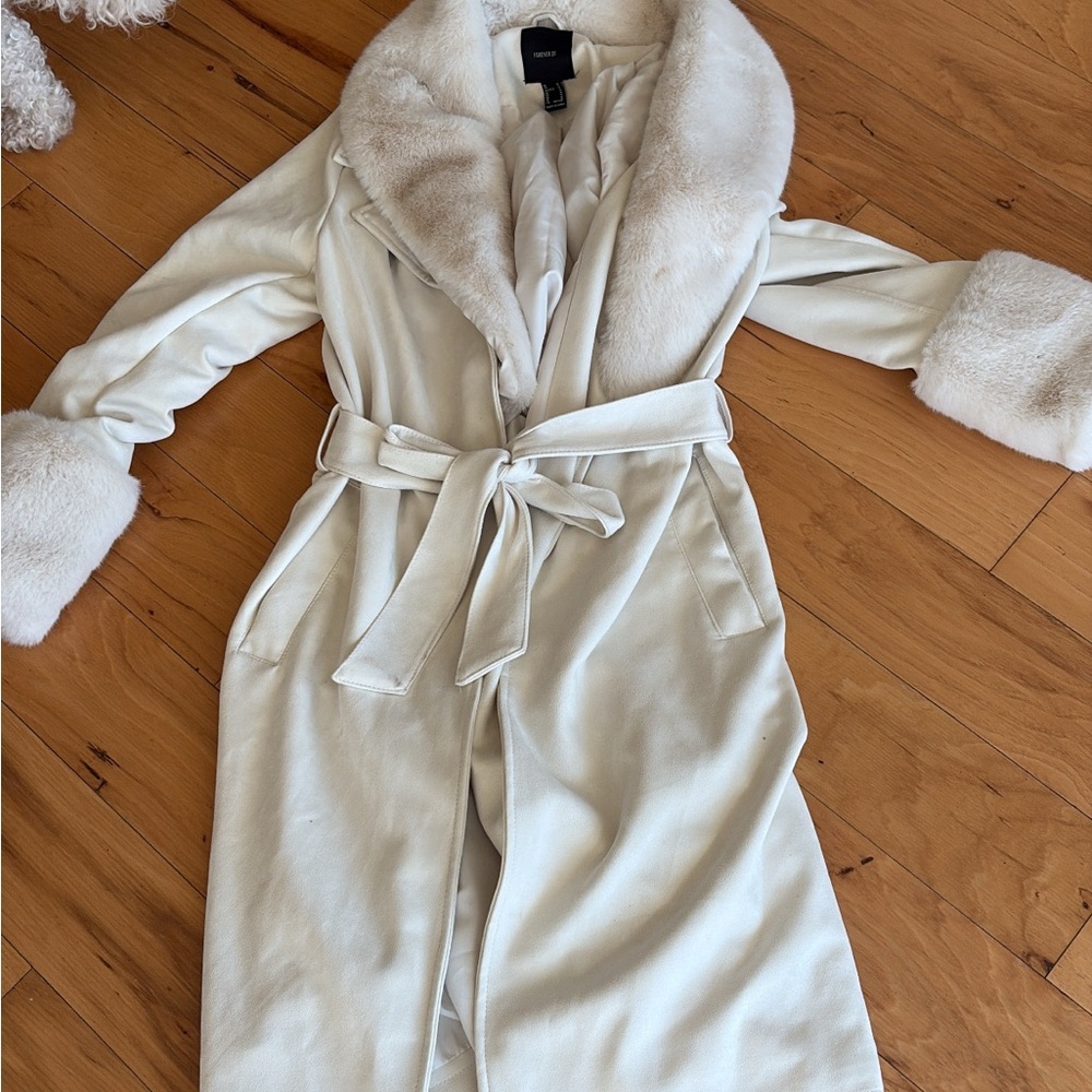 Cream suede coat with fur trim